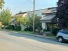303 NE E St photo